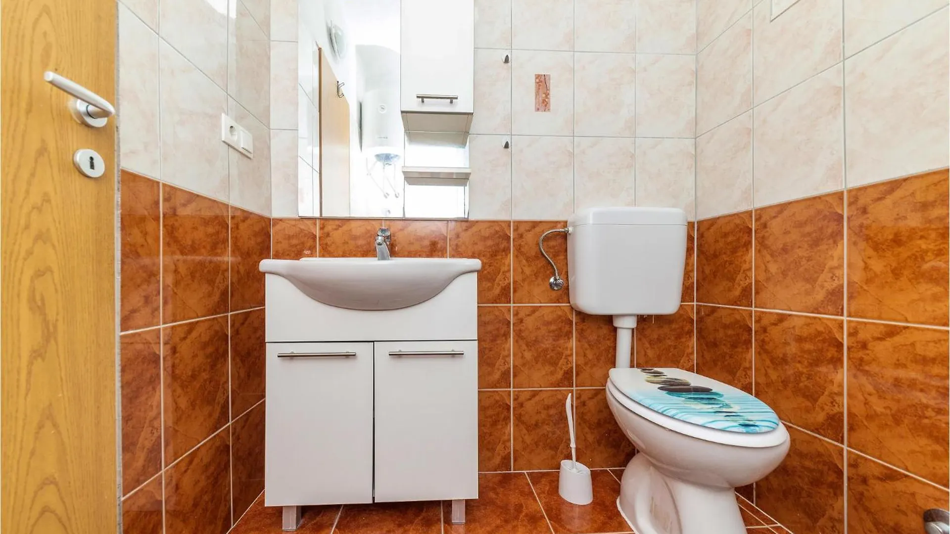 Gorgeous Home In Kastel Stafilic With Wifi