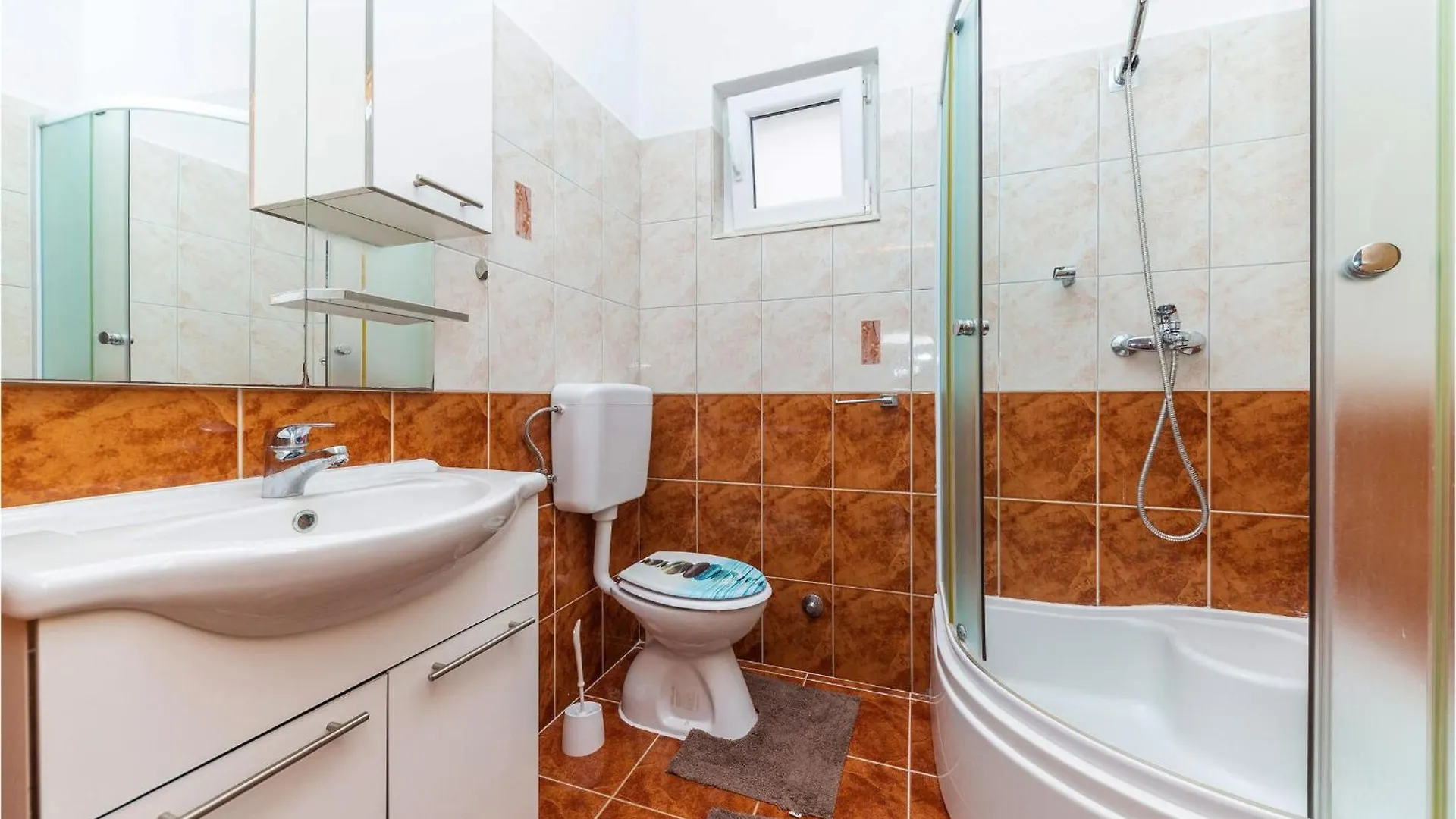 Dom wakacyjny Gorgeous Home In Kastel Stafilic With Wifi Chorwacja